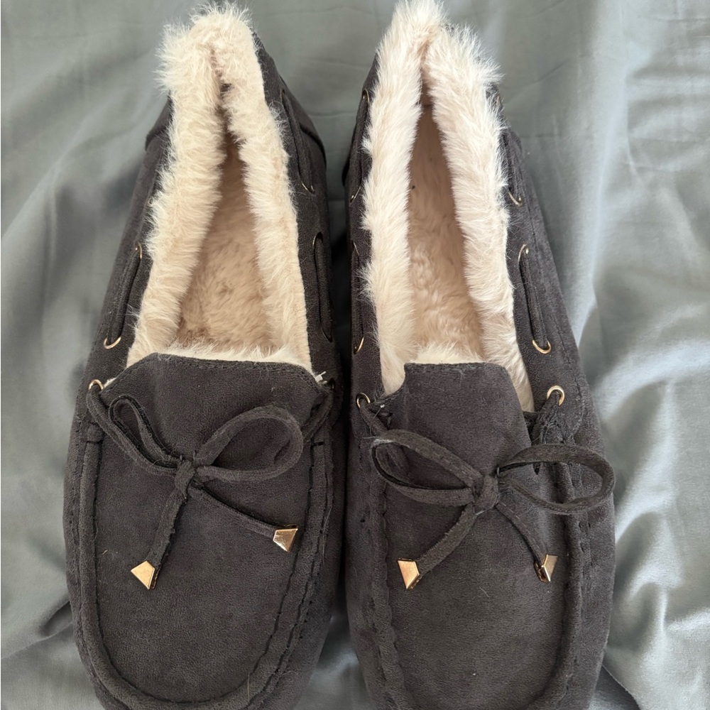 Women's Cozy Gray Moccasin Slippers